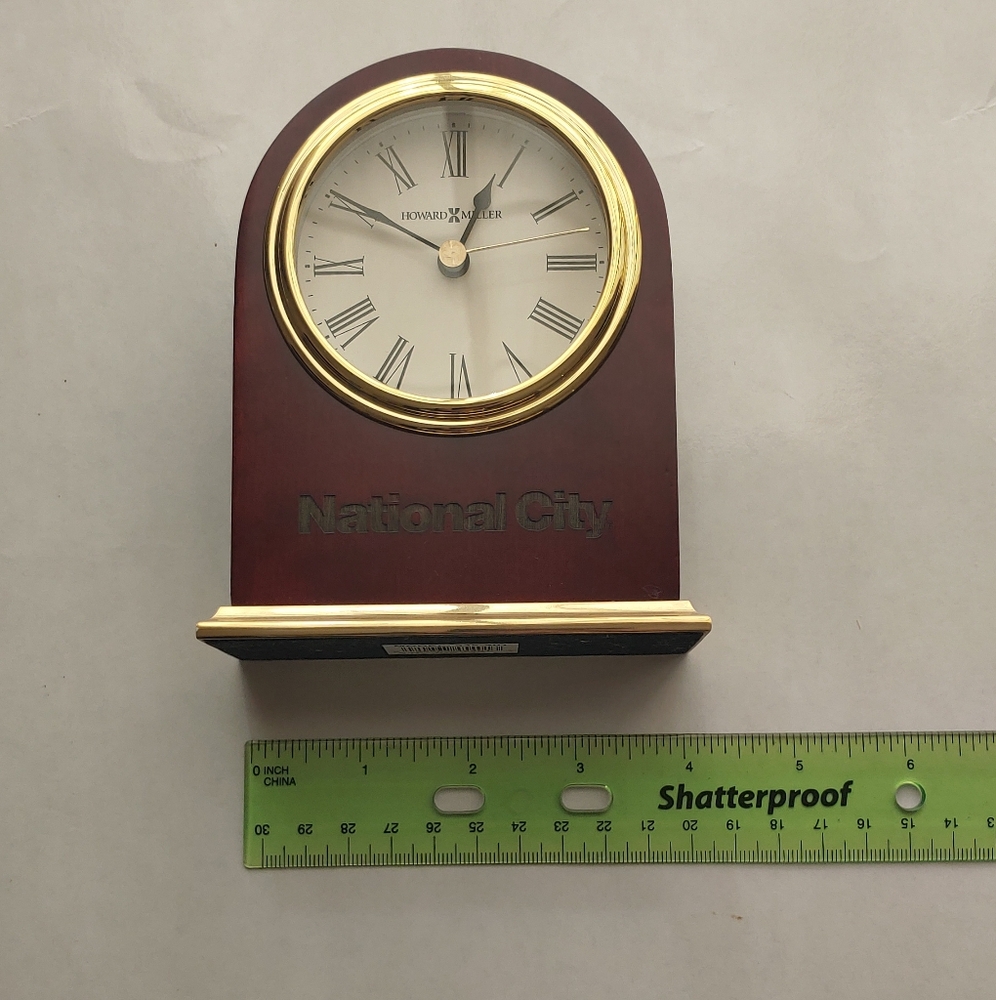 Mini desk clock - howard miller